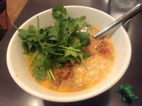 「パクチーラーメン」@九十九ラーメン 飯田橋店の写真