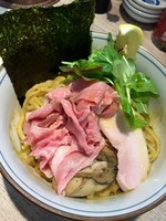 「【Twitter限定】牡蠣とカルピスバターのクリームまぜそば」@中華そば 四つ葉の写真
