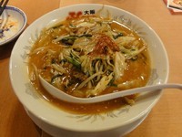 「スタミナとんこつ（3辛）」@大阪ふくちぁんラーメン 布施渋川町店の写真