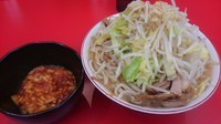 「小豚＋タマチ　950円　カラメ」@ラーメン二郎 札幌店の写真