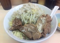 「汁なし+チーズ（野菜少なめ・にんにく・あぶら）」@自家製ラーメン 大者の写真