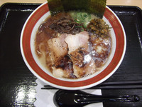 「黒とんこつ(680円)」@豚丼・博多とんこつ ばりかた屋 アリオ川口店の写真