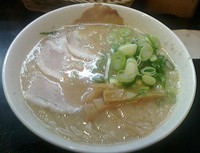 「ラーメン」@京都銀閣寺 ますたにラーメン 田町店の写真