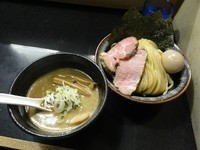 「特製つけ麺中盛　1030円」@麺処 晴の写真