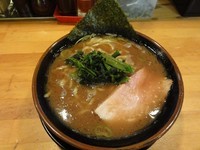 「ラーメン700円　麺硬め」@渋谷らーめん友喜の写真