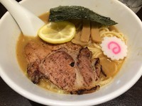 「ラーメン　￥750」@ガンプの写真