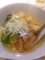 「海老ワンタン麺1180円」@中華旬彩料理 東方紅 アトレ恵比寿店の写真