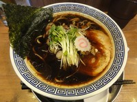 「中華そば　夜空」@麺やマルショウ 豊中本店の写真