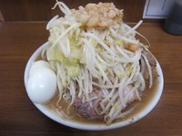 「ラーメン（７５０円）＋ゆで卵」@ラーメンの店 どでん 北浦和店の写真