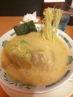 「とんこつラーメン¥420」@日高屋 浦和東口店の写真