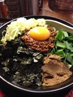 「節骨台湾混ぜそば 大盛」@節骨麺たいぞう 三軒茶屋店の写真