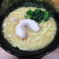 「ラーメン（￥730）」@横浜家系ラーメン 壱角家 原宿店の写真
