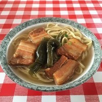 「三枚肉そば」@宮里そばの写真