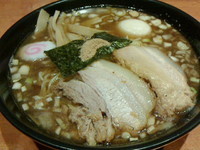 「特製魚介中華そば」@御苑 独歩の写真