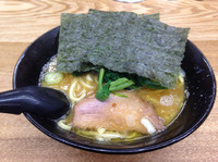 「らーめん 濃い目 多め 固め」@らーめん せい家 経堂店の写真