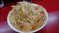 「小ラーメン 豚２枚 ニンニクアブラ」@千里眼の写真