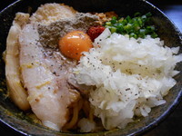 「カレーまぜ+玉ねぎ+ニボ+粉チーズ」@二代目 狼煙 ～心～の写真