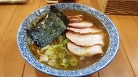 「はるゆたかチャーシュー麺大盛（醤油）+チャーシュー飯」@らーめん森や。の写真