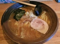 「醤油らーめん（大盛） \760」@つけ麺屋 利平の写真
