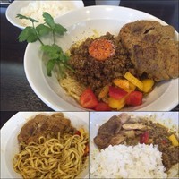 「【限定】カレーまぜそば(半ライス付) 900円」@味噌麺 伝堂の写真