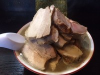 「限定　濃厚中華ソバ（８００円）＋トッピング等多数」@中華ソバ 伊吹の写真