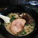 とんこつらーめん680円