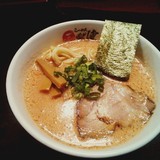 トマトクリームラーメン ￥750