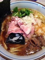 「[気まぐれ]大王イカそば  〆茶漬け」@中華そば 四つ葉の写真