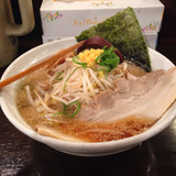 豚骨正油ラーメン