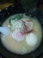 「鶏白湯ラーメン（塩） + 玉子」@鶏ラーメン TOKUの写真