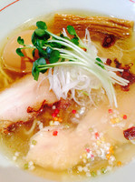 「地球の塩そば➕半熟煮卵」@地球の中華そばの写真