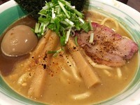 「☆濃厚ニンニクらーめん☆」@自家製麺 麺屋 利八の写真