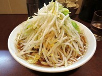 「｢小ラーメン ニンニクヤサイ｣ 700円」@豚星。の写真