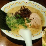 ハイロウ麺固め650円