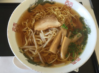 「しょうゆラーメン¥772」@レストラン エリエール 高松空港店の写真