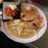 ラーメン＋辛ひき肉＋替え玉