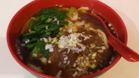 「刀削牛バラ麺」@上海料理 梅林園の写真