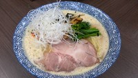 「納豆そば（春の限定）」@頓知房の写真