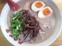 「豚そば＋味玉＋替玉」@麺や 木蓮の写真