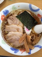 「正油チャーシューめん」@手打ちラーメン 金龍の写真