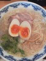 「らあめん\734＋味付玉子（クーポン）」@麺や 福十八の写真