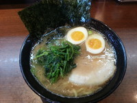 「ラーメン＋味玉　670＋100円」@金八家の写真