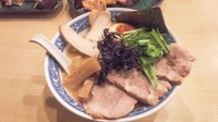 「特製ラーメン　醤油　こってり　大盛り」@らーめん がんちゃの写真