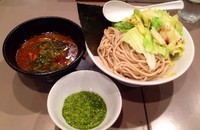 「海老つけ麺　普通盛り800円キャベツ50円味変バジル50円」@つけ麺 五ノ神製作所の写真