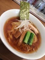 「にぼしラーメン700円」@麺屋 はちどりの写真