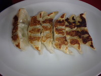 「中華そば(550円)、餃子(220円)」@百万両 本店の写真