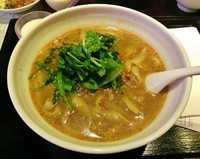 「四川風担々刀削麺 \700」@本格四川料理 刀削麺 川府 神保町店の写真