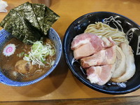 「特製つけそば（小）  1050円」@中華蕎麦 とみ田の写真