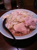 「さぶろうらーめん ニンニク脂マシ」@らーめん つけ麺 油そば 郎郎郎 調布店の写真