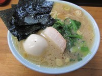 「ラーメン並盛＋味玉（７３０＋１００＝８３０円）」@千葉家の写真